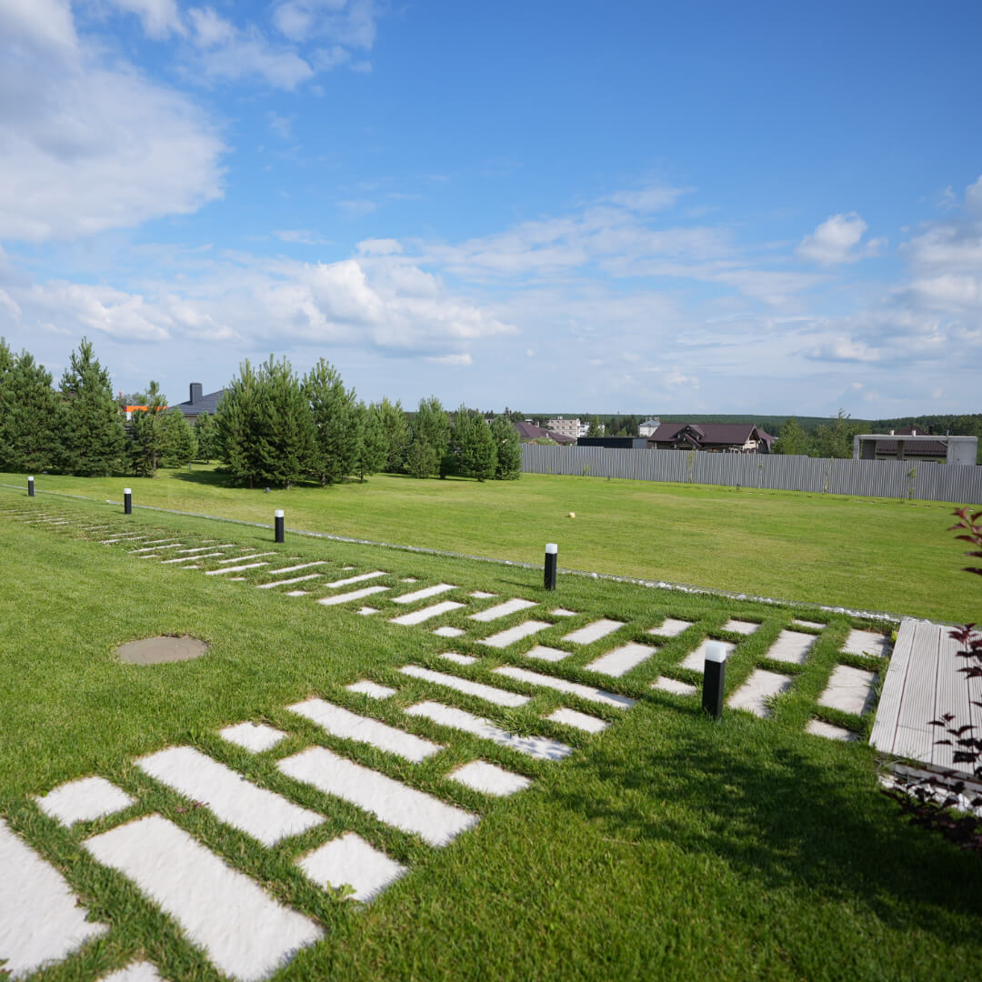 Шаговая плита STONE Светлая Галька 990х330х55мм в Серпухове фото